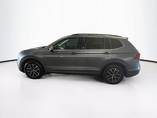 Platinum Gray Metallic 2021 Volkswagen Tiguan 2.0T SE 4MOTION