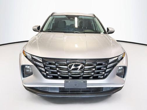 Shimmering Silver 2023 Hyundai TUCSON SEL