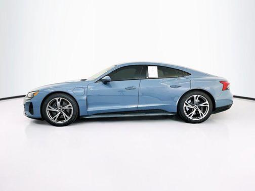 2023 Audi e-tron GT Premium Plus quattro