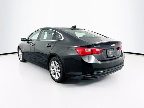 Mosaic Black Metallic 2024 Chevrolet Malibu FWD 1LT