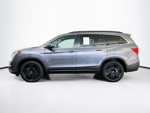 Modern Steel Metallic 2022 Honda Pilot AWD Special Edition