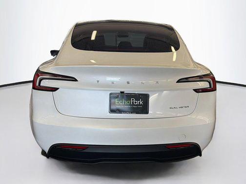 Pearl White Multi-Coat 2025 Tesla Model 3 Long Range