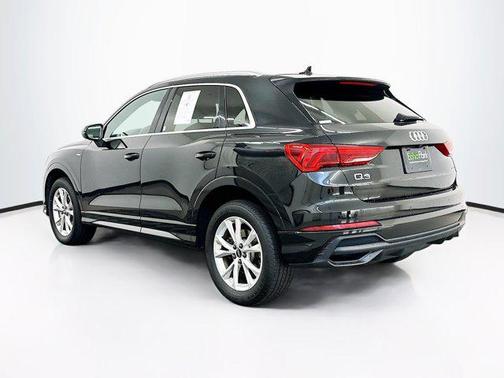 2023 Audi Q3 Premium 45 TFSI S line quattro Tiptronic