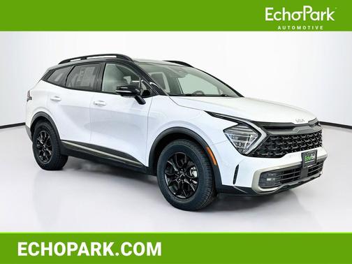 Glacial White Pearl 2023 Kia Sportage S