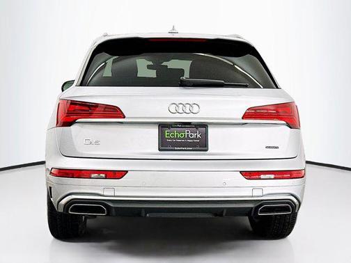 2022 Audi Q5 45 S line Premium