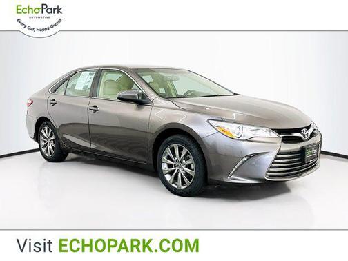 2016 Toyota Camry XLE