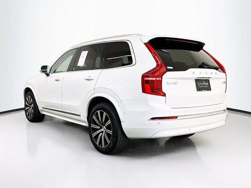 2025 Volvo XC90 B6 Plus 7-Seater