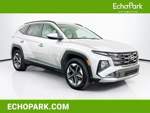 Shimmering Silver 2025 Hyundai TUCSON SEL