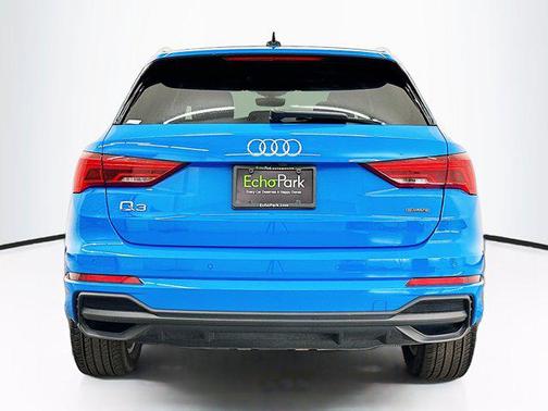 2023 Audi Q3 S line Premium
