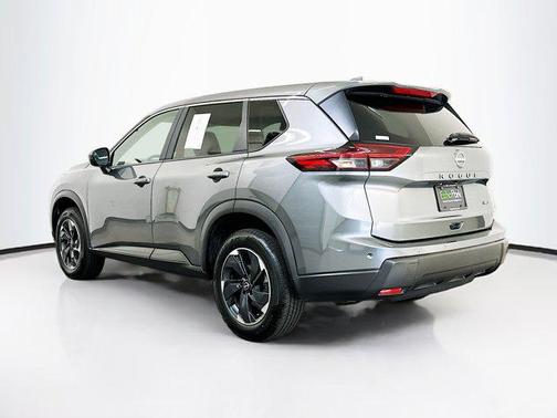 Gun Metallic 2025 Nissan Rogue SV