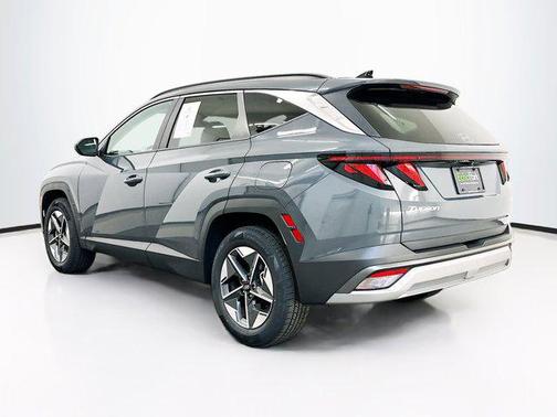 Ecotronic Gray 2025 Hyundai TUCSON SEL