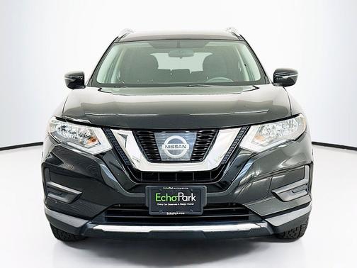 Magnetic Black 2017 Nissan Rogue SV