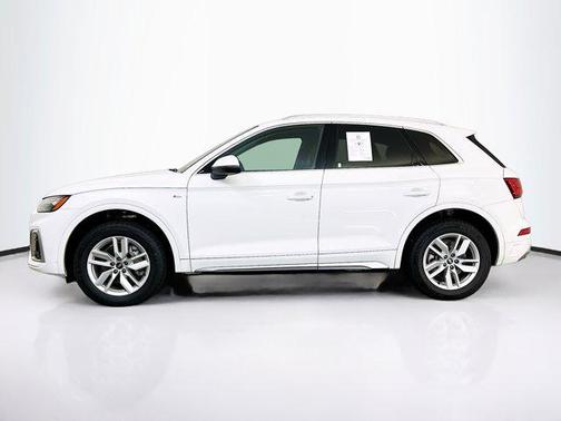 2022 Audi Q5 45 S line Premium