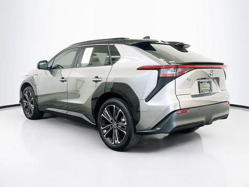2023 Toyota bZ4X Limited