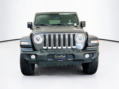 Granite Crystal Metallic Clearcoat 2019 Jeep Wrangler Unlimited Sport