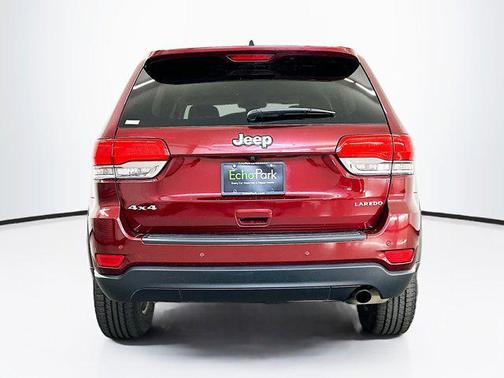 2019 Jeep Grand Cherokee Laredo