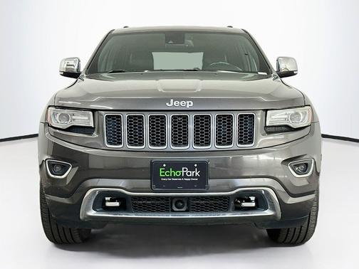 Brilliant Black Crystal Pearlcoat 2014 Jeep Grand Cherokee Overland