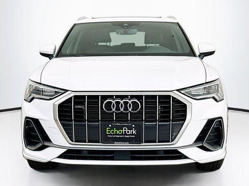 2024 Audi Q3 Premium 45 TFSI S line quattro Tiptronic