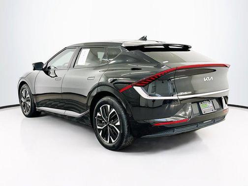 2023 Kia EV6 Wind