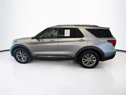 Iconic Silver Metallic 2023 Ford Explorer Limited