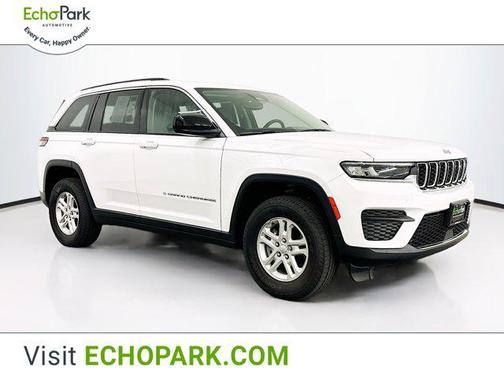 2023 Jeep Grand Cherokee Laredo