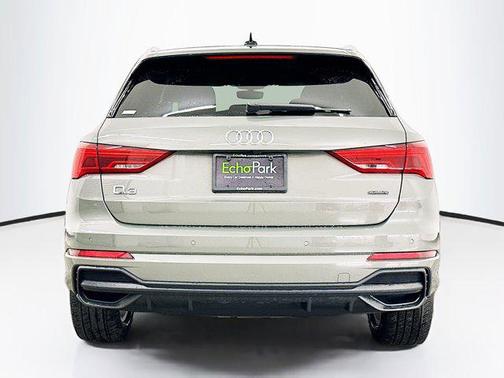 2023 Audi Q3 S line Premium