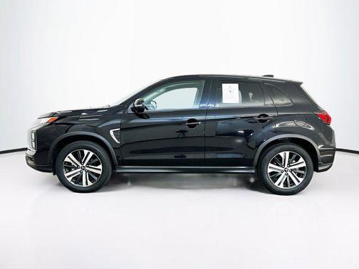 Labrador Black Pearl 2025 Mitsubishi Outlander Sport 2.0 S