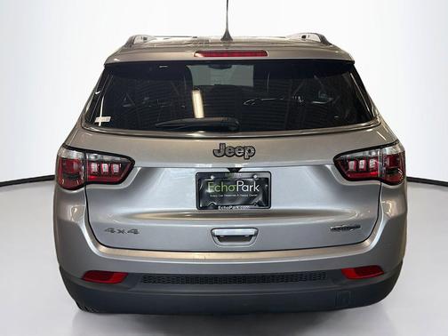 Billet Silver Metallic Clearcoat 2019 Jeep Compass Latitude