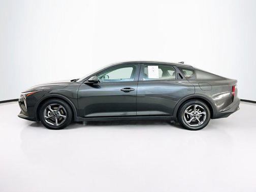 Interstellar Gray 2025 Kia K4 LXS