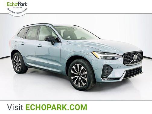 2024 Volvo XC60 B5 Plus Dark Theme