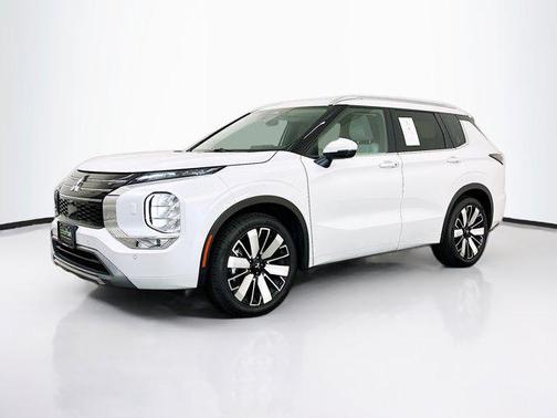 Alloy Silver Metallic 2025 Mitsubishi Outlander SEL 2.5 S-AWC