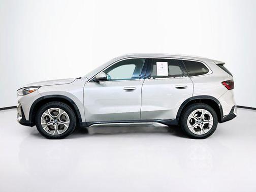 Space Silver Metallic 2025 BMW X1 xDrive28i