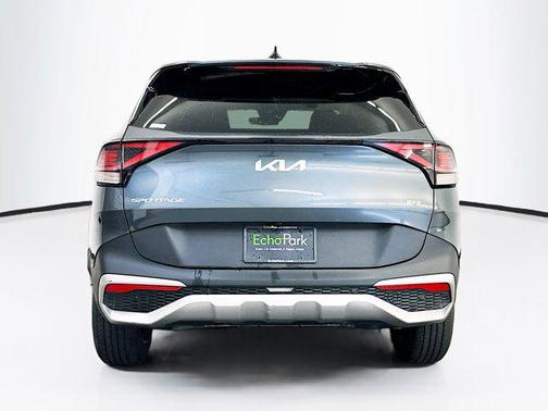 Gravity Gray 2025 Kia Sportage LX