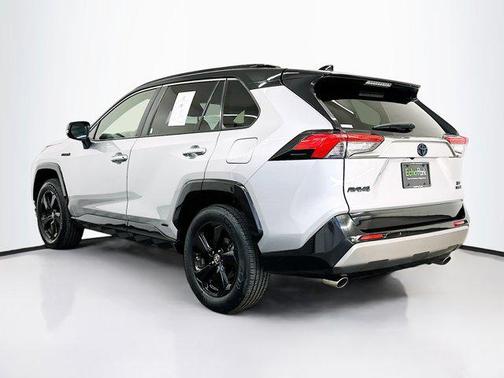 2019 Toyota RAV4 Hybrid SE