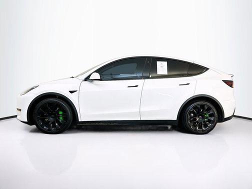 2022 Tesla Model Y Long Range Dual Motor All-Wheel Drive