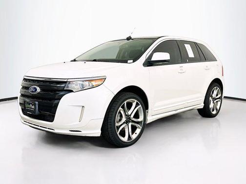 White Platinum Metallic Tri-Coat 2011 Ford Edge Sport