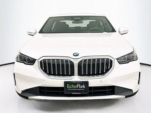2024 BMW 530 i xDrive