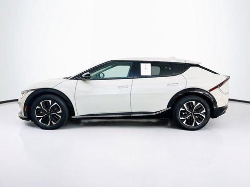 2023 Kia EV6 Wind
