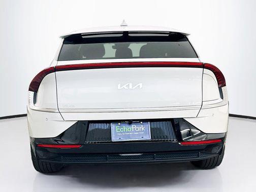 2023 Kia EV6 Wind