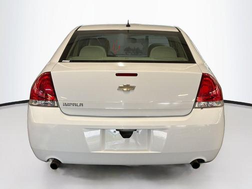 Summit White 2012 Chevrolet Impala LS