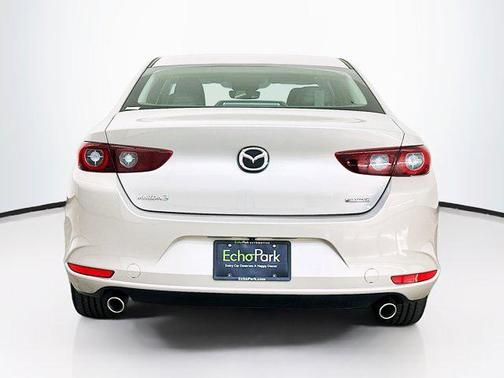 2025 Mazda Mazda3 FWD w/Preferred Package