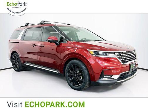 2023 Kia Carnival SX