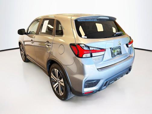 Mercury Gray Metallic 2021 Mitsubishi Outlander Sport SE