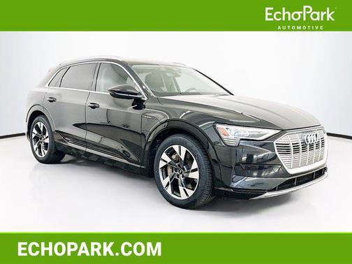 Brilliant Black 2022 Audi e-tron Premium