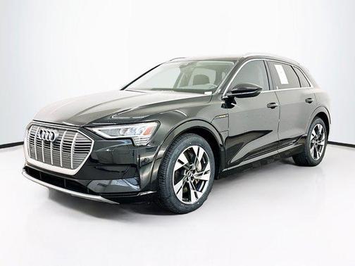 Brilliant Black 2022 Audi e-tron Premium