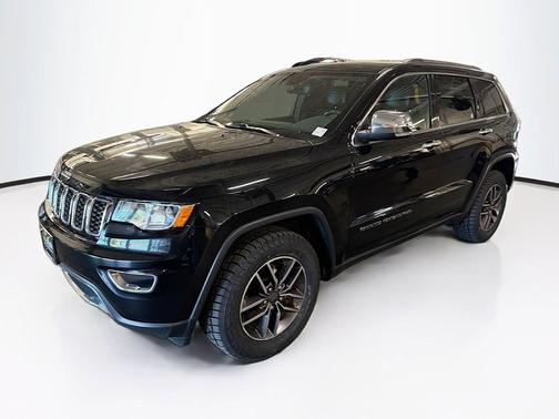 Diamond Black Crystal Pearlcoat 2019 Jeep Grand Cherokee Limited