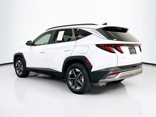 Serenity White Pearl 2025 Hyundai TUCSON SEL