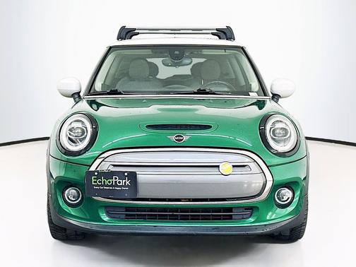 Moonwalk Grey Metallic 2021 MINI Hardtop Cooper S