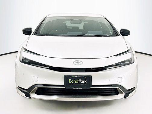 2024 Toyota Prius Prime SE