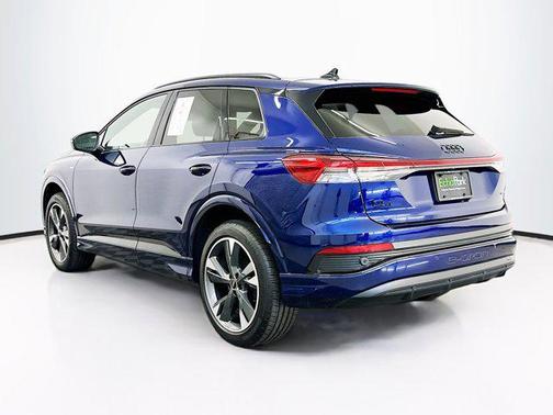 2024 Audi Q4 e-tron Premium 50 quattro